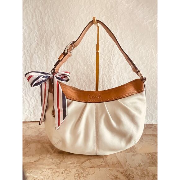 Coach Ergo Pleated hobo/soho white Leather Shoulder Bag F19730 - Picture 1 of 11